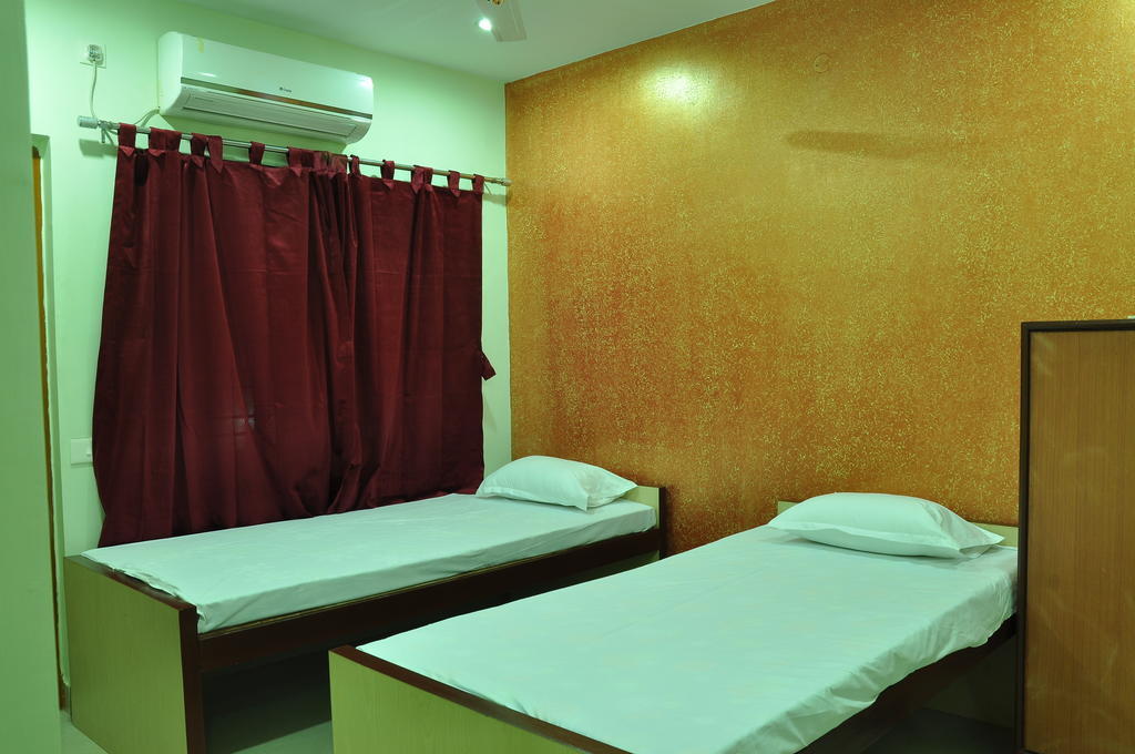 Himalaya Inn Service Apartment Calcuta Exterior foto